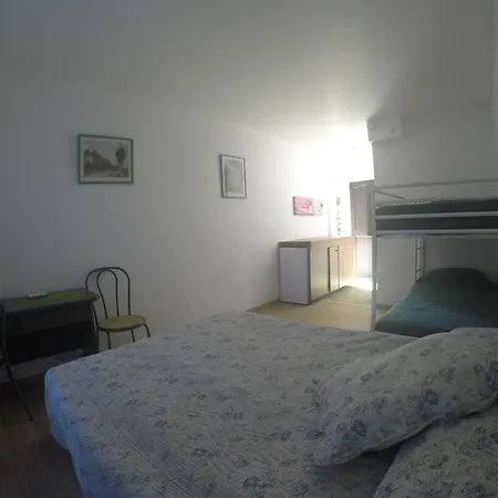 Pilotel Szálloda Antibes